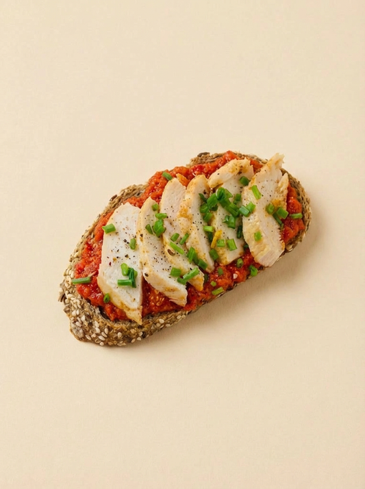 Huhn & Aivar Schnitt